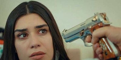 Aşk ve Mavi 11.Bölüm posteri