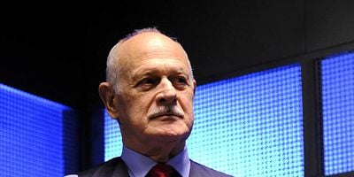 5:00 p.m.-6:00 p.m. posteri