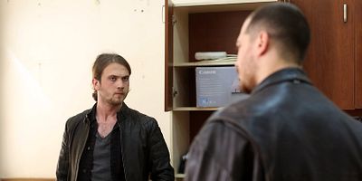 İçerde 28.Bölüm posteri