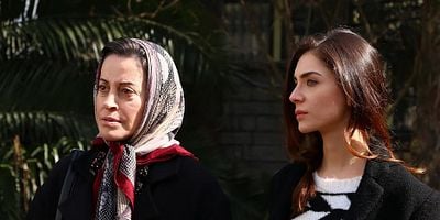 Seni Kimler Aldı 1.Bölüm posteri