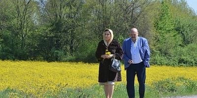 Hayat Şarkısı 52.Bölüm posteri