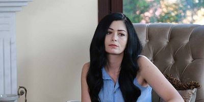 Eşkıya Dünyaya Hükümdar Olmaz 70.Bölüm posteri