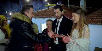 Beni Bırakma 10.Bölüm posteri