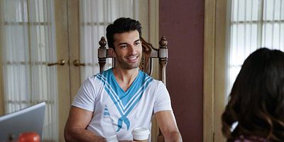 Chapter Seventy Five posteri