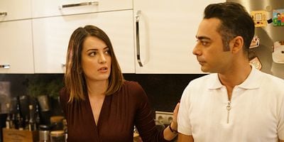 Bir Aile Hikayesi 9.Bölüm posteri