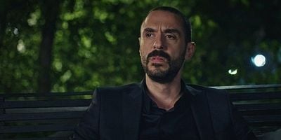 Eşkiya Dünyaya Hükümdar Olmaz 136.Bölüm posteri