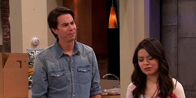 iApril Fools posteri