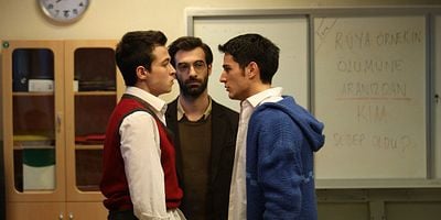 Öğretmen 3.Bölüm posteri