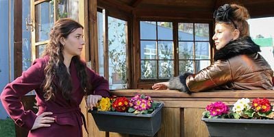 Hizmetçiler 3.Bölüm posteri