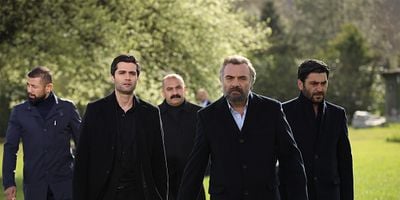 Eşkiya Dünyaya Hükümdar Olmaz 164.Bölüm posteri