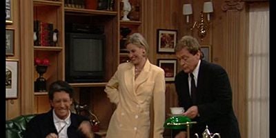 A Fine Family Feud posteri