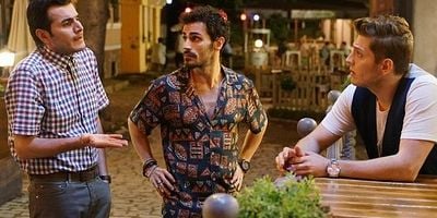 Gençliğim Eyvah 2.Bölüm posteri