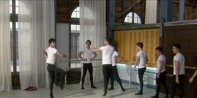 Faux Pas de Deux posteri