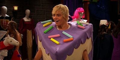 Costumes & Courage posteri