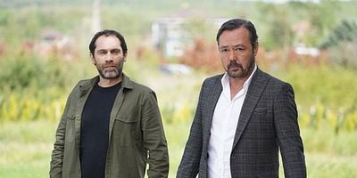 Eşkiya Dünyaya Hükümdar Olmaz 193.Bölüm posteri