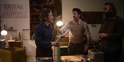 Bir Zamanlar Kıbrıs 6.Bölüm posteri