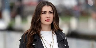 Aşk Mantık İntikam 17.Bölüm posteri