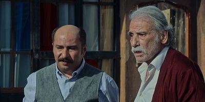 Üç Kuruş 28.Bölüm Final posteri