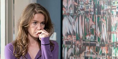 Camdaki Kız 49.Bölüm posteri