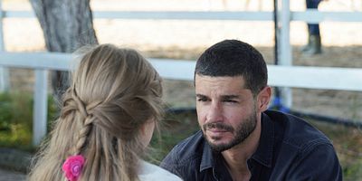 Bir Küçük Gün Işığı 10.Bölüm posteri