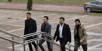 Yalnız Kurt 30.Bölüm posteri