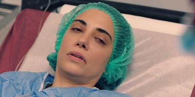 Kızılcık Şerbeti 19.Bölüm posteri