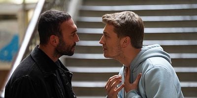 Ateş Kuşları 10.Bölüm posteri