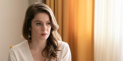 Camdaki Kız 73.Bölüm posteri