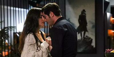 Bambaşka Biri 8.Bölüm posteri