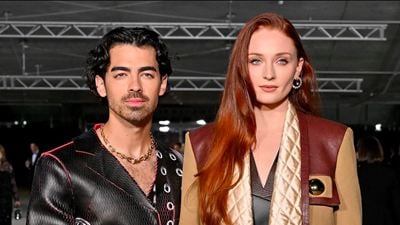 Joe Jonas ve Sophie Turner Resmen Boşanıyor!