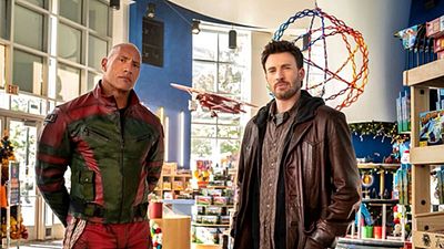 Dwayne Johnson ve Chris Evans Filmi "Red One"dan İlk Görsel haber görseli