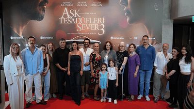 "Aşk Tesadüfleri Sever 3" Ekibi Okuma Provasında Buluştu! haber görseli