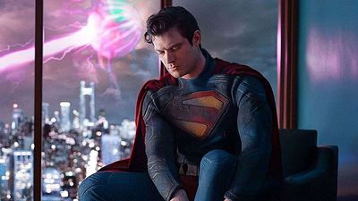 James Gunn, DC Evreni'ni Sıfırdan Başlatacak Olan "Superman"in Çekimlerini Tamamlandığını Duyurdu haber görseli