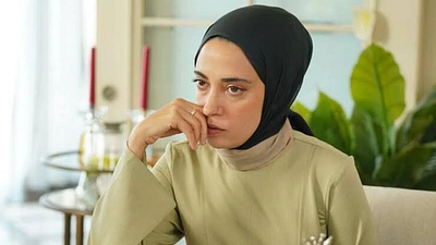 Bir Devrin Sonu: "Kızılcık Şerbeti" Yeni Sezon Öncesi Dört Oyuncusuna Birden Veda Ediyor haber görseli