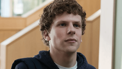 Jesse Eisenberg, "The Social Reckoning"te Mark Zuckerberg Rolüne Neden Geri Dönmedi? haber görseli