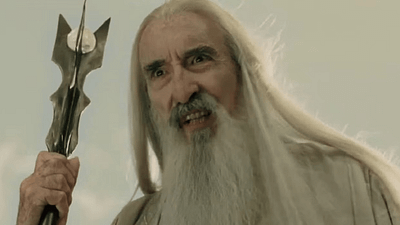 "Kırıldım ve İncindim": Christopher Lee, Peter Jackson’ın "Yüzüklerin Efendisi"yle İlgili O Kararını Hiç Affetmedi! haber görseli