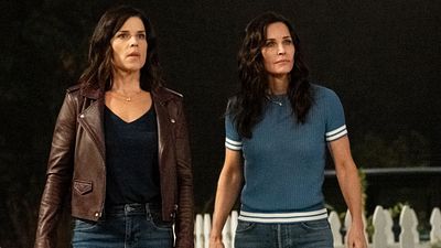 Courteney Cox, Neve Campbell'ın "Çığlık 6"da Olmaması Hakkında İlk Kez Konuştu haber görseli