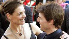 Cruise Evleniyor haber görseli