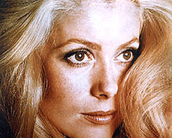 Catherine Deneuve De Antalya'ya Geliyor haber görseli