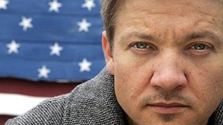 Jeremy Renner 'American Bullshit' Projesinin Gündeminde haber görseli