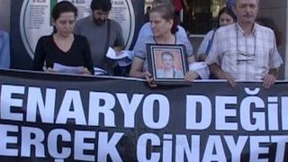 Arka Sıradakiler Setindeki Ölüm Davasında Sanık Kusurlu Bulundu haber görseli