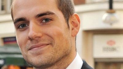 Henry Cavill, Tom Cruise'un Yerini Alabilir