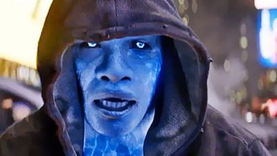 İnanılmaz Örümcek Adam 2 Filmine Özel Bir Yılbaşı Videosu Geldi! haber görseli