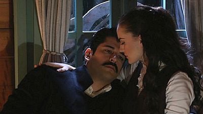 Çalıkuşu'nda Bu Akşam: Kamran’ı Ayrılık Korkusu Sarıyor haber görseli