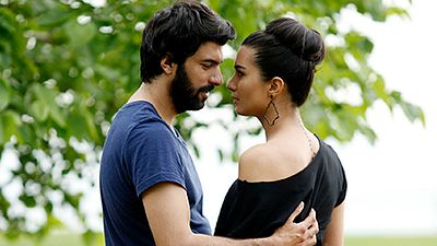 Kara Para Aşk’ta Bu Akşam: Sezon Finali haber görseli