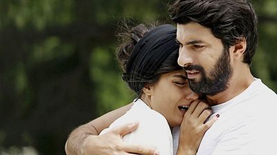 Kara Para Aşk 2. Sezon Bu Akşam Başlıyor haber görseli