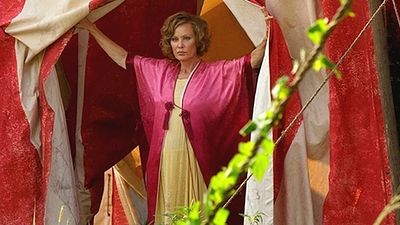 American Horror Story: Freak Show’dan Rekor Başlangıç! haber görseli