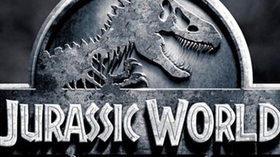 Jurassic World Filminden İlk Poster!