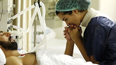 Kara Para Aşk’ta Bu Akşam: Ömer Ölümün Pençesinde haber görseli