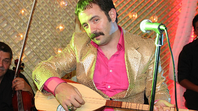 Önder Açıkbaş Türkücülüğe Soyundu! haber görseli